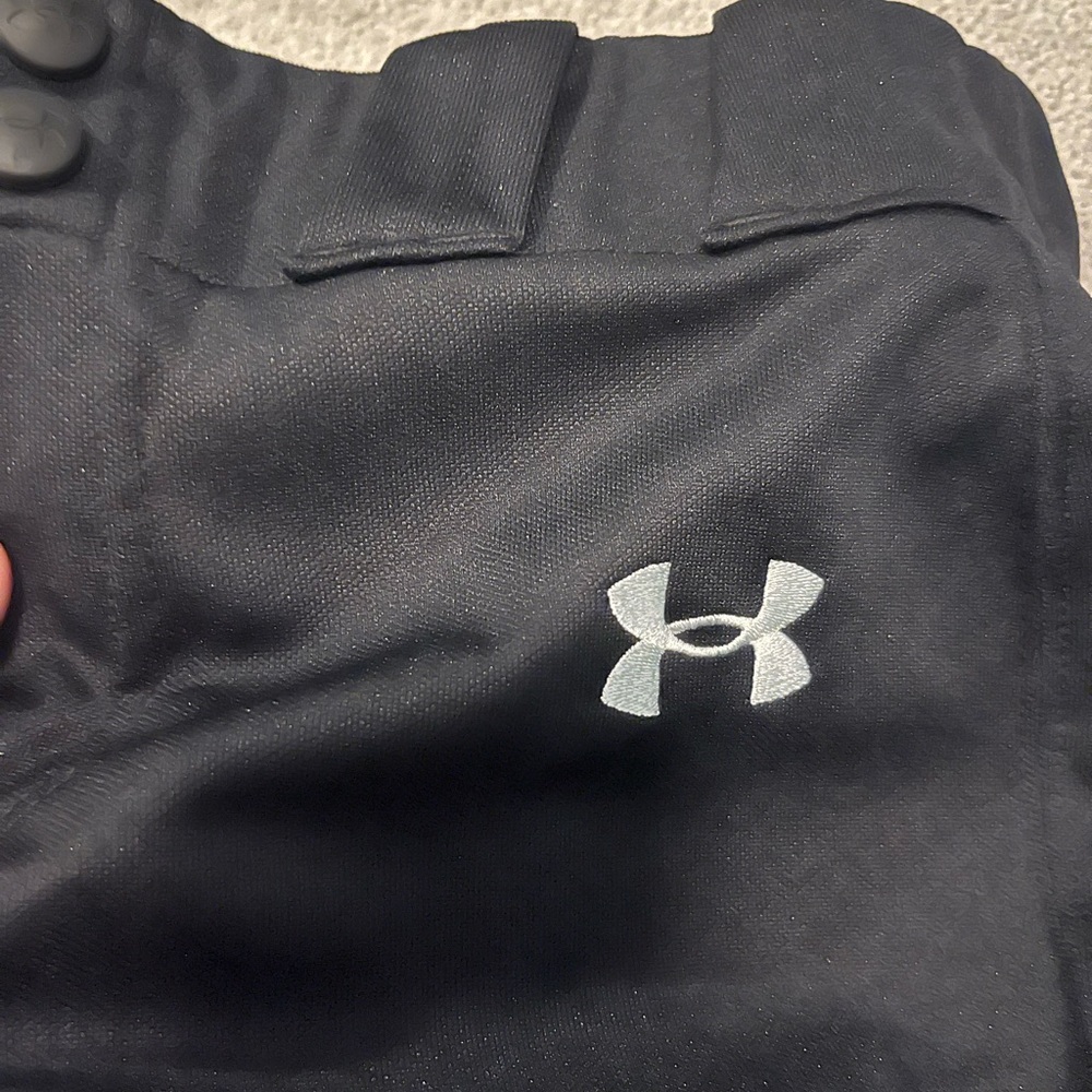 Under Armour youth black baseball pant with tapered leg - Picture 12 of 15